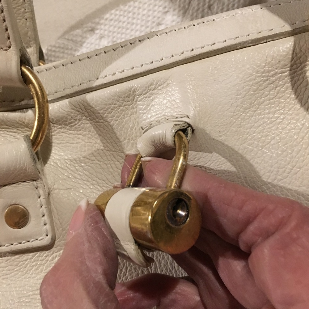 Authentic Yves Saint Laurent Handbag - Picture 2 of 8